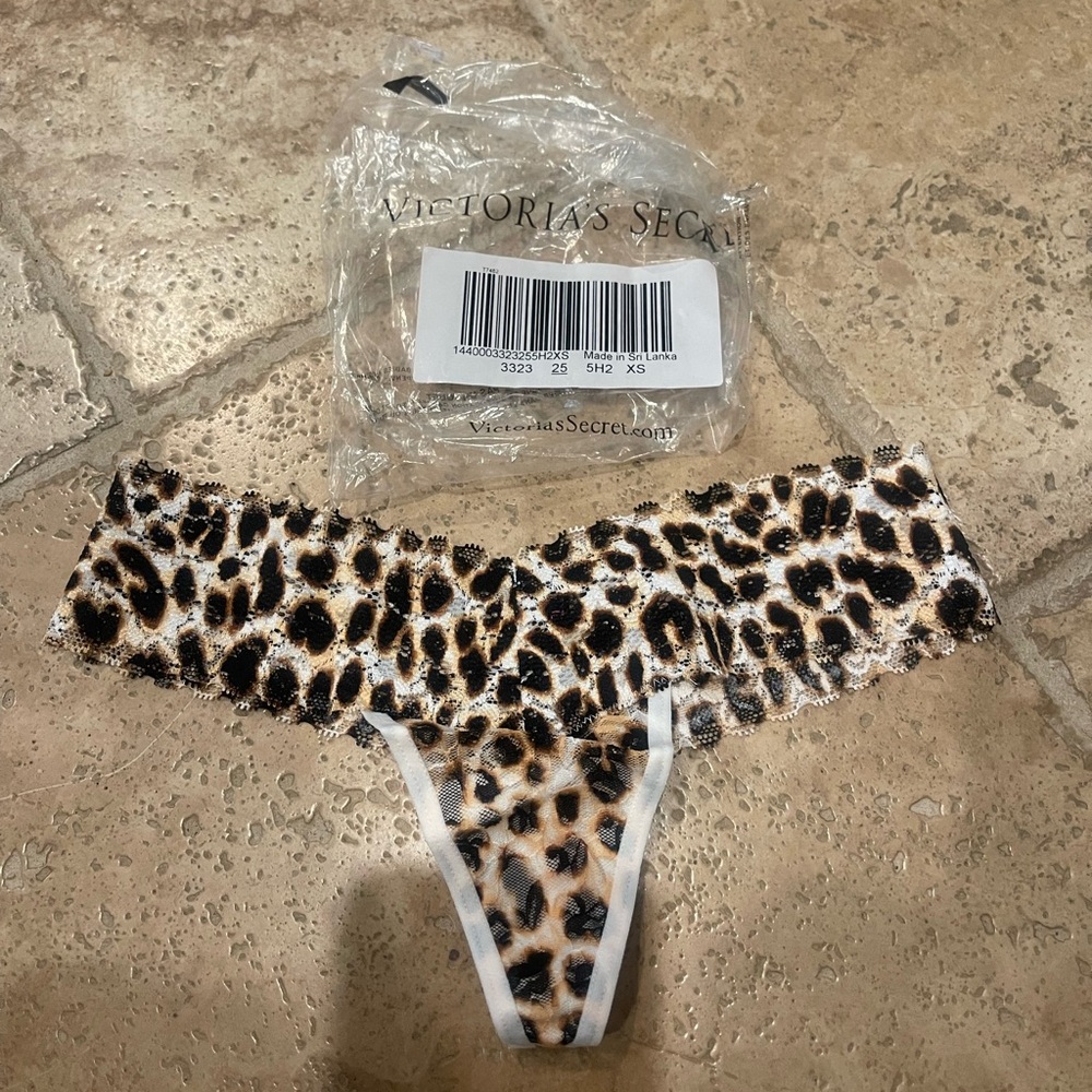 Victoria's Secret Brown and Black Thong Bottoms